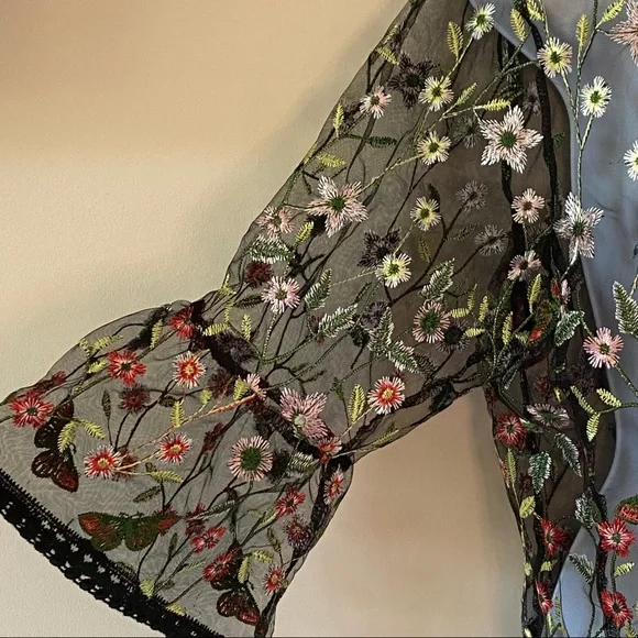 Chris McLaughlin Floral Mesh Dress Topper Size Medium NEW WITH TAGS - Picture 5 of 10